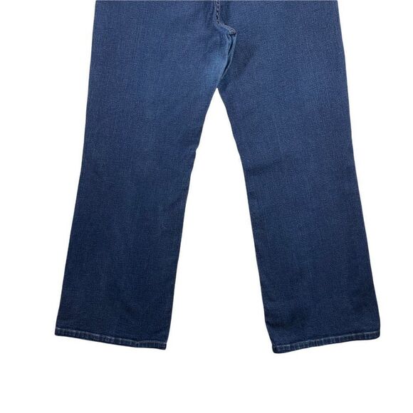 Levi's Women's 512 Perfectly Slimming Boot Cut Jeans - Picture 7 of 10